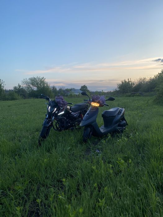 Продам мопед Сузукі лець два