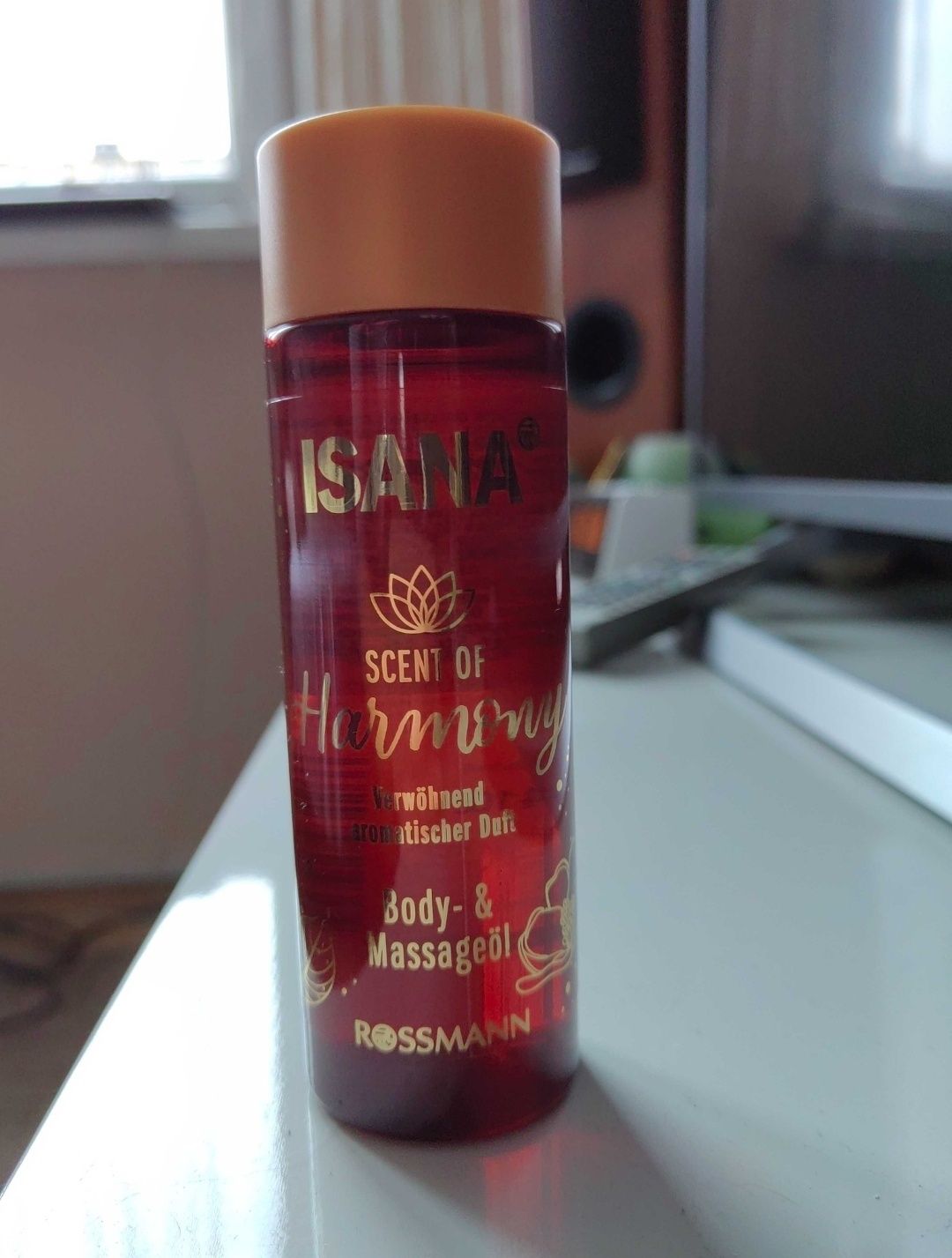 NOWY olejek do masażu Isana Scent of Hormony 100ml