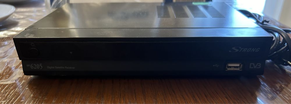 Супутниковий тюнер