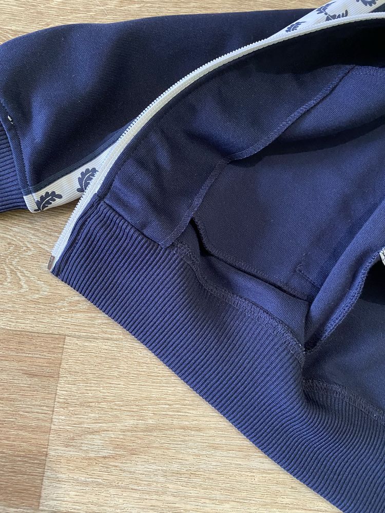 Оригинал (Португалия) олимпийка , кофта Fred Perry фред пери