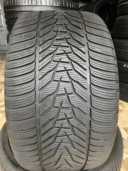 315/30/22 107V HANKOOK Winter i*cept evo 3 X