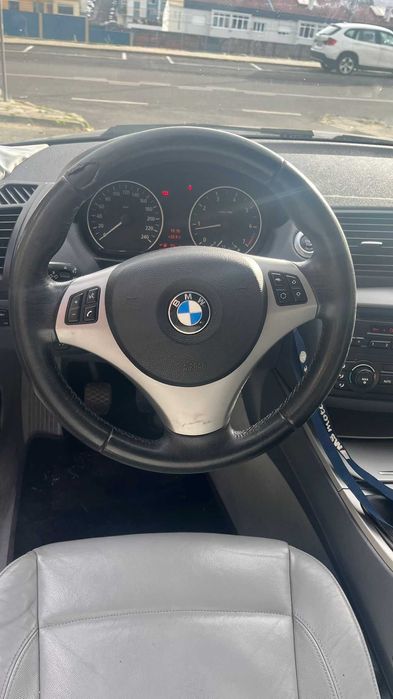 Bmw serie 1  116i