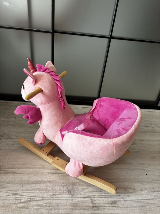 Дитяче крісло-гойдалка