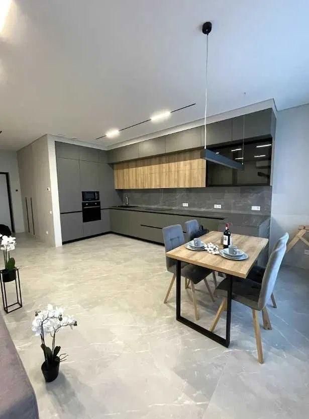 Продам 2-кімнатну квартиру у ЖК «Метрополіс», Теремки-1 AK