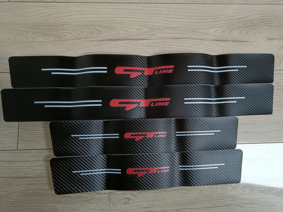 Włókno węglowe ochronne na progi, Naklejki różne motywy super gadżet.