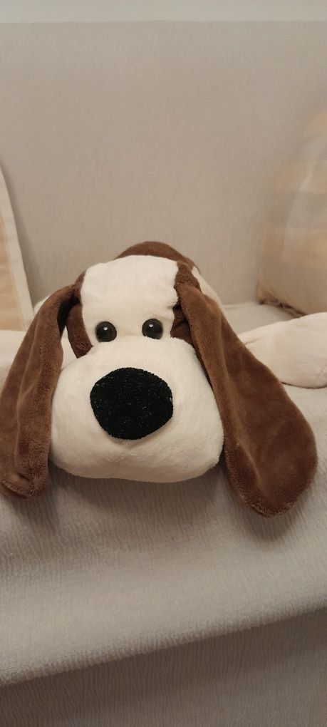 Cão de peluche  em ótimo estado