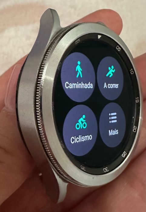 Samsung Galaxy Watch 4 Classic