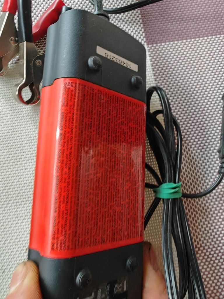 Зарядний пристрій Telwing 12V (для літій іонних батарей)