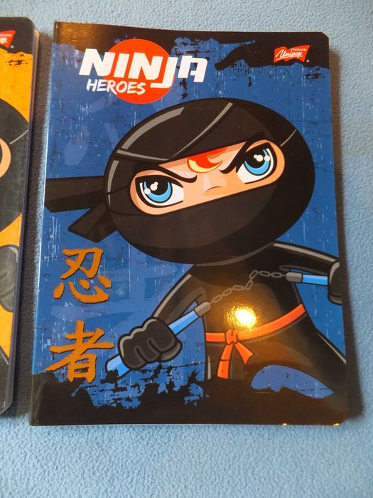 Zestaw sześciu zeszytów NINJA HEROES A5/16K miękka okładka kratka