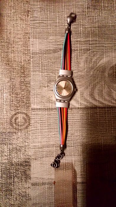 Zegarek damski szwajcarski swatch tanio