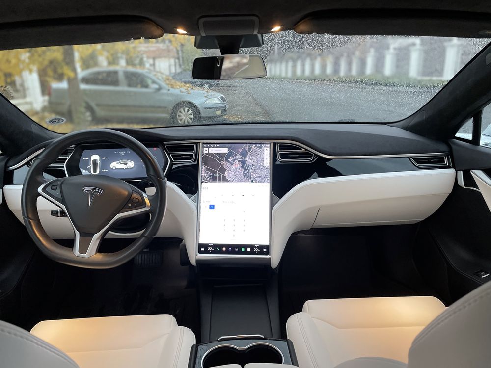 Tesla model S 2017