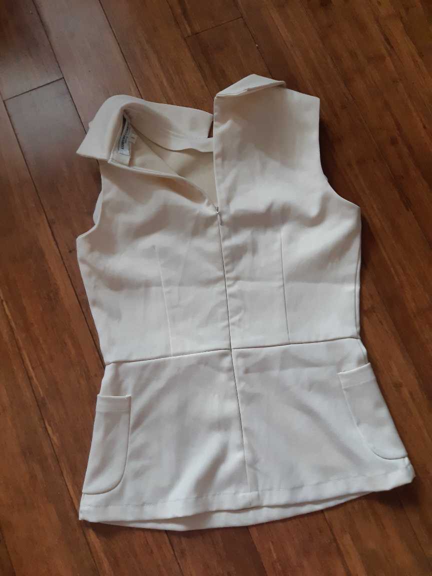 bluzka z baskinką ecru kołnierzyk klasyka lata 60 PRL retro PRL XS S