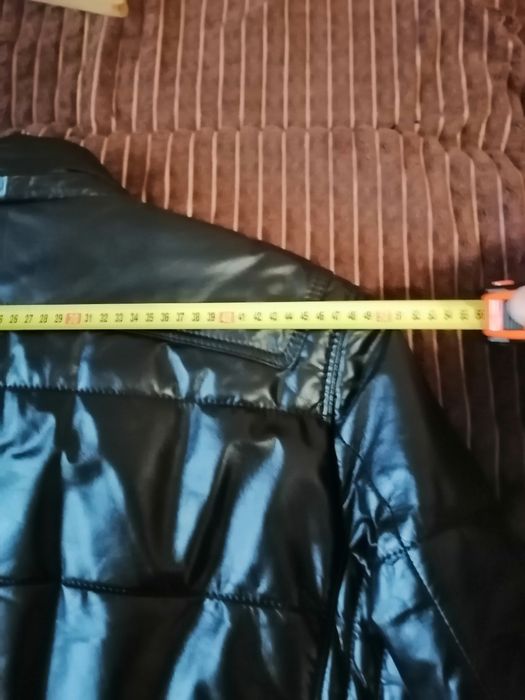 Продам чоловічу кожану куртку xl