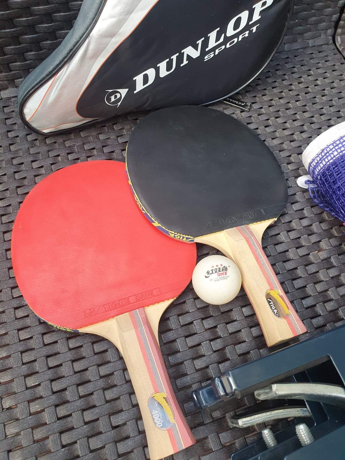 Продам теннисные ракетки и сетку