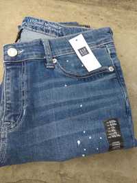 Нові, стильнючі джинси від Gap