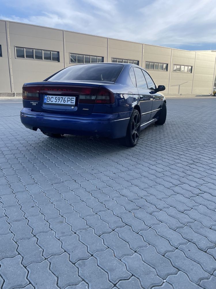 Subaru legacy 2.0 газ бензин