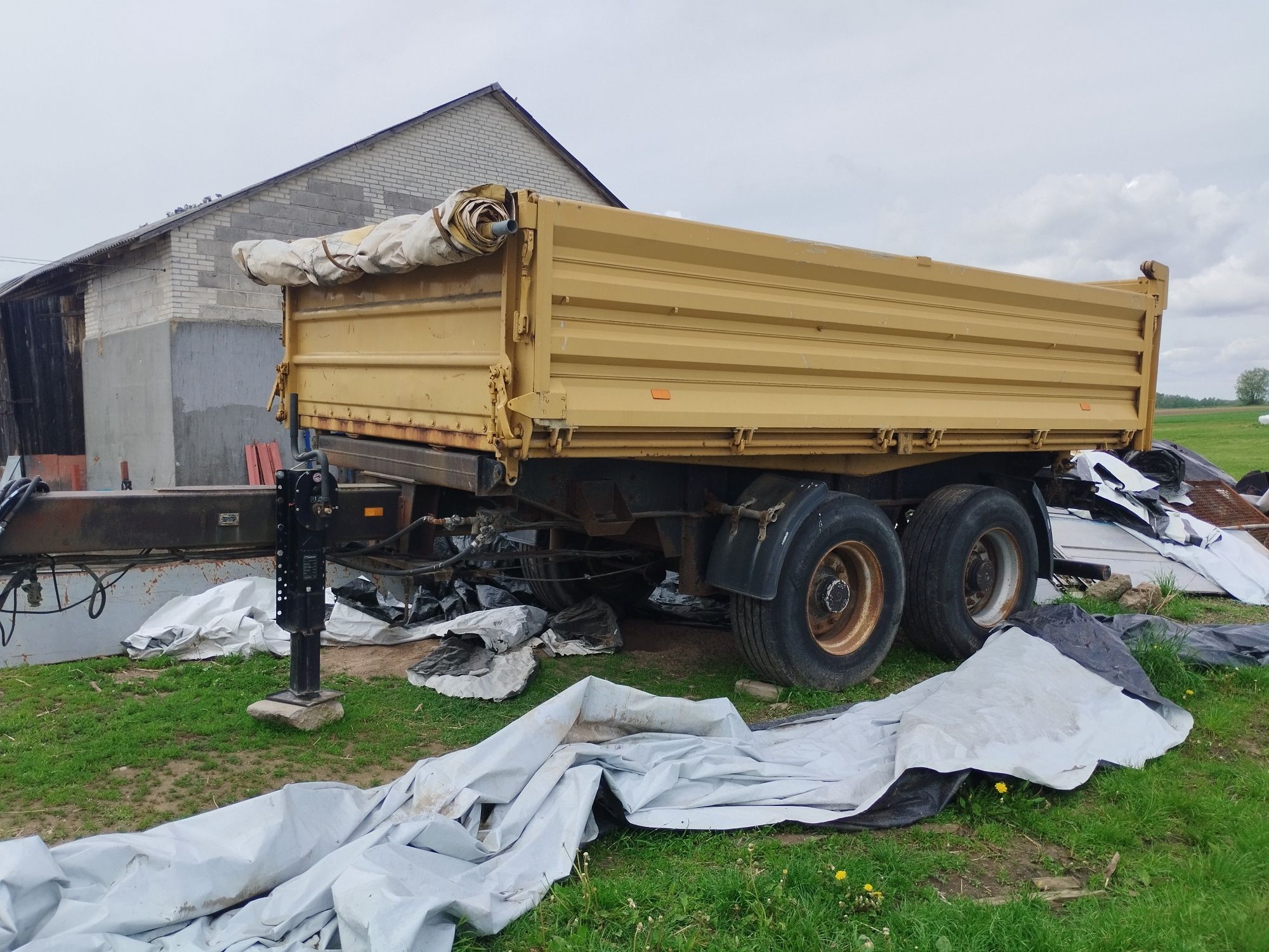 Przyczepa Wywrotka 3 stronna Koegel zk 18 lub HL 8 ton 8011 lub Tandem