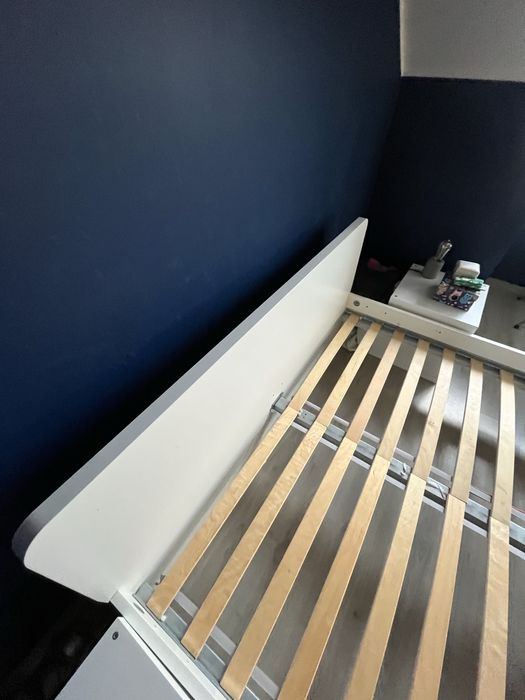 Rama łóżka Ikea Askvoll 140x200