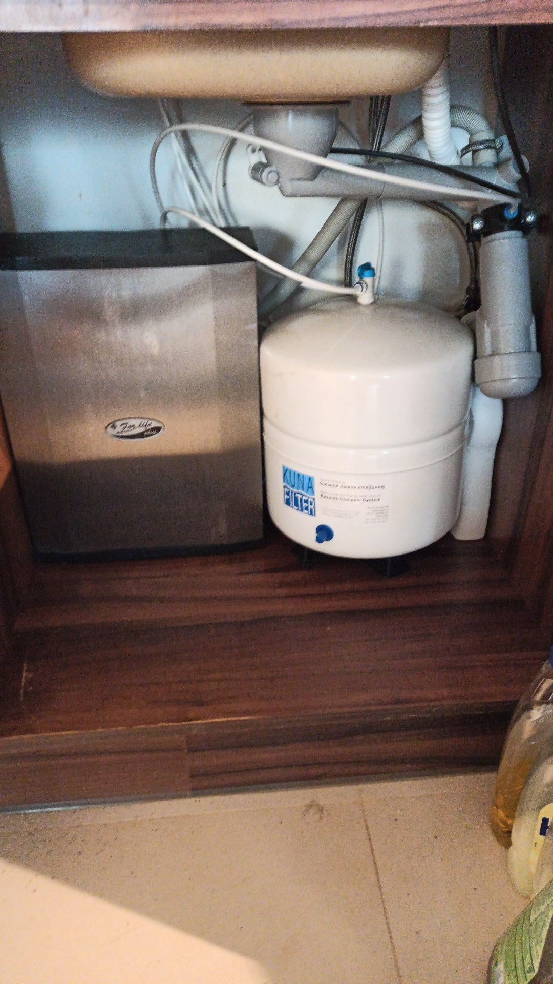Serwis filtrów wody odwrócona osmoza, montaż filtrów itp. faktura VAT0