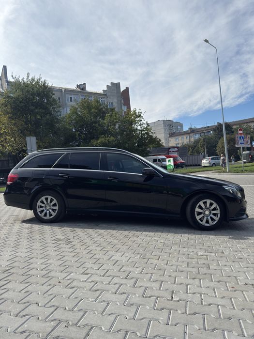 Mercedes Benz E-class 2016 S212(FL)