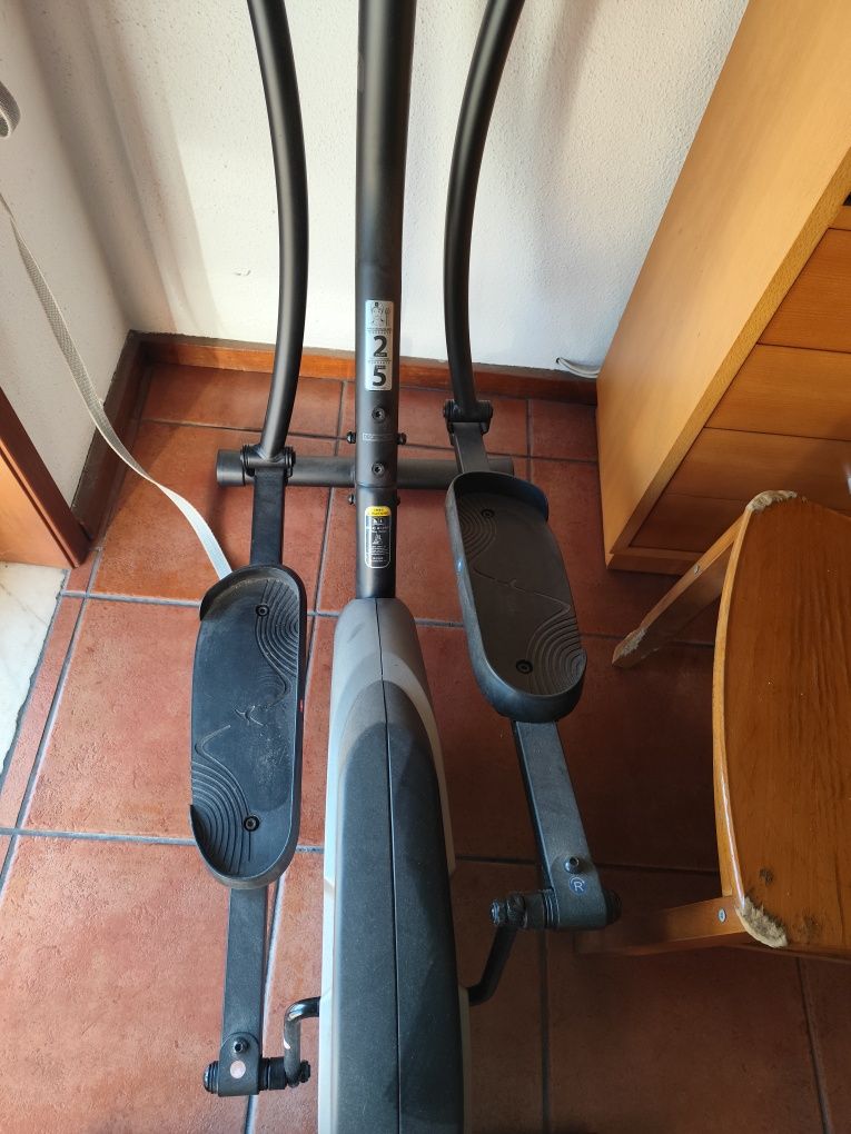 Vendo bicicleta de ginástica (baixa de preço)