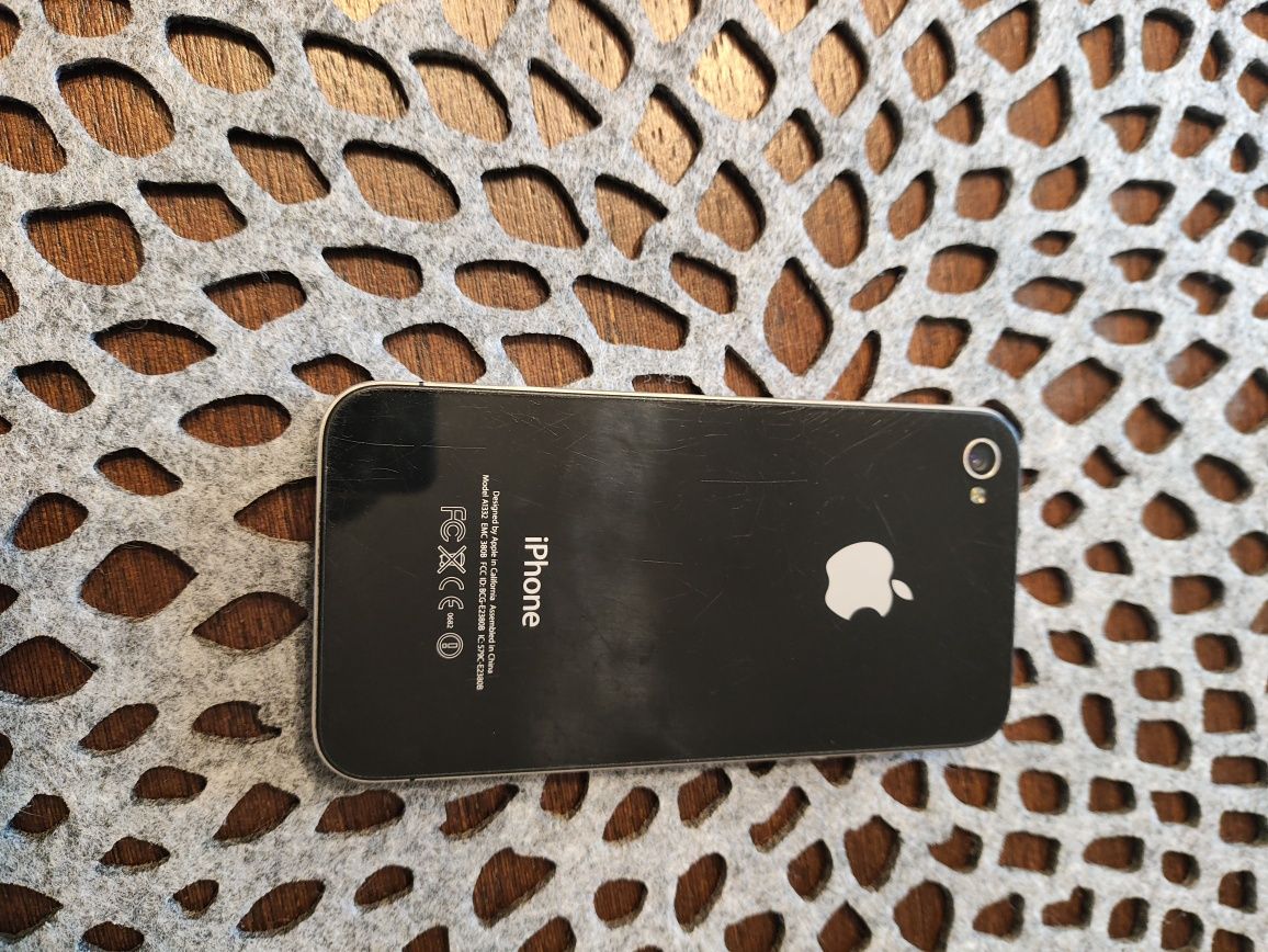 Telefon komórkowy