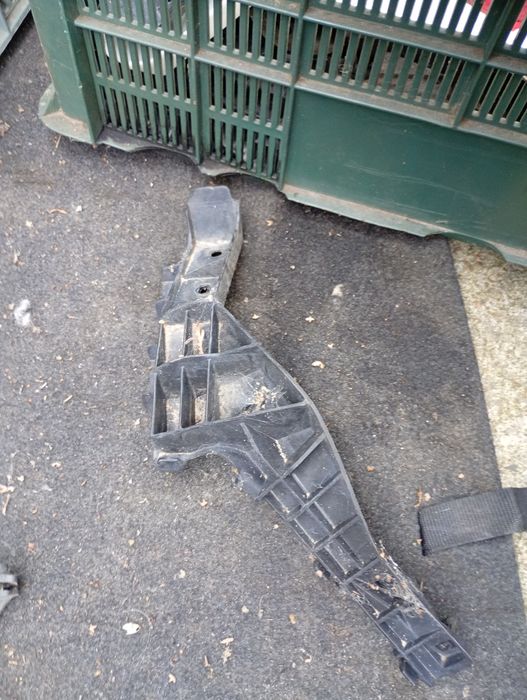 Suzuki Swift MK6 lift ślizg zderzaka tył lewy