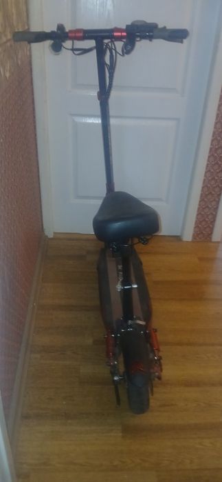 Продам электросамокат