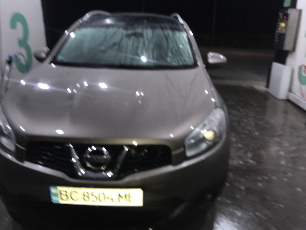 Продам сімейне авто Нісан кашкай +2