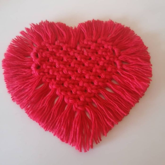 Suporte Coração em macrame