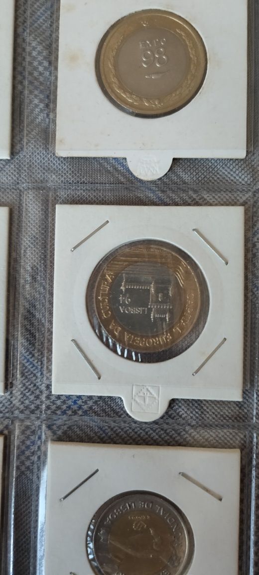 Lote moedas coleção 200 e 100 escudos