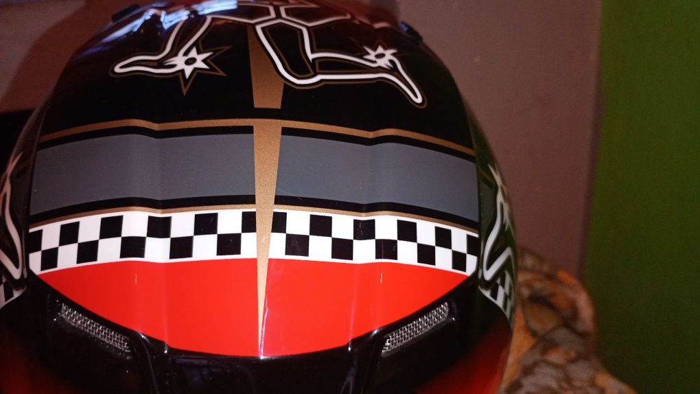 Kask motocyklowy BELL