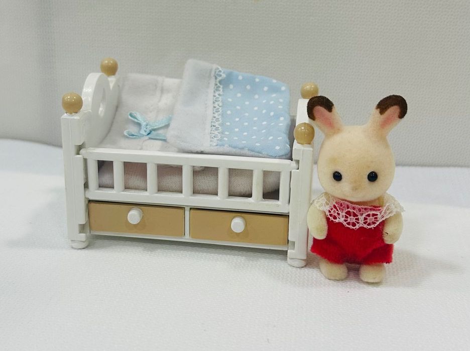 Sylvanian Families-Домик; Детс.комн;Мамакошка;Купание;Школ.;Туал;Разн.