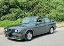 BMW 320 is E30 1990