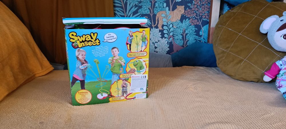 Sway insect gra zręcznościowa