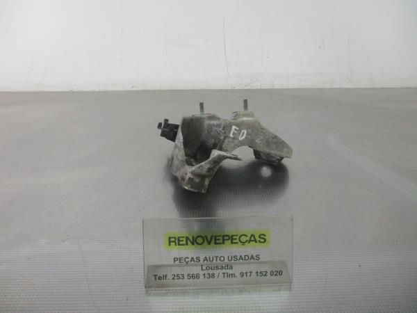 Apoio do motor VOLKSWAGEN Passat (3B2)