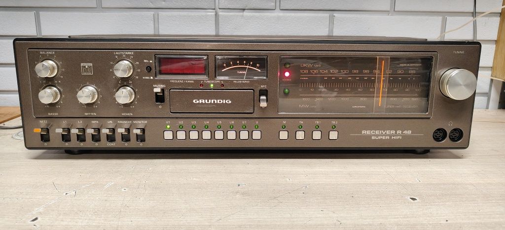 Amplituner SUPER hi-fi stereo GRUNDIG R 48