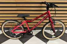 Rower dziecięcy ACADEMY 4 Magenta 20" KRAKÓW w ofercie kubikes puky