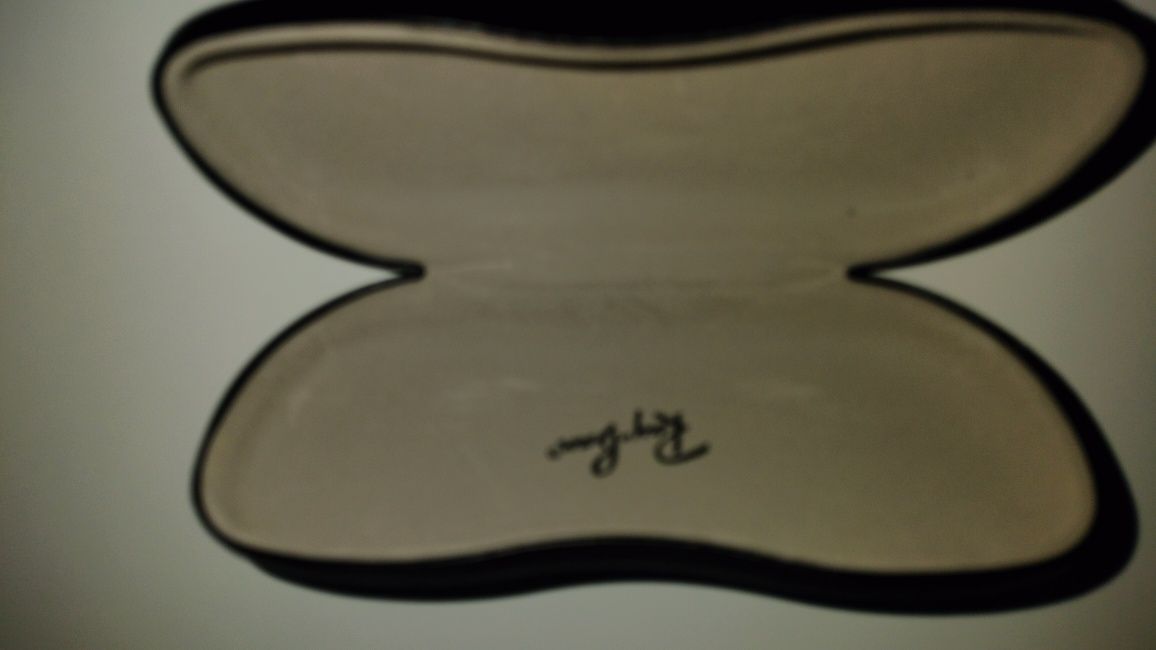 Etui na okulary korekcyjne Ray-Ban