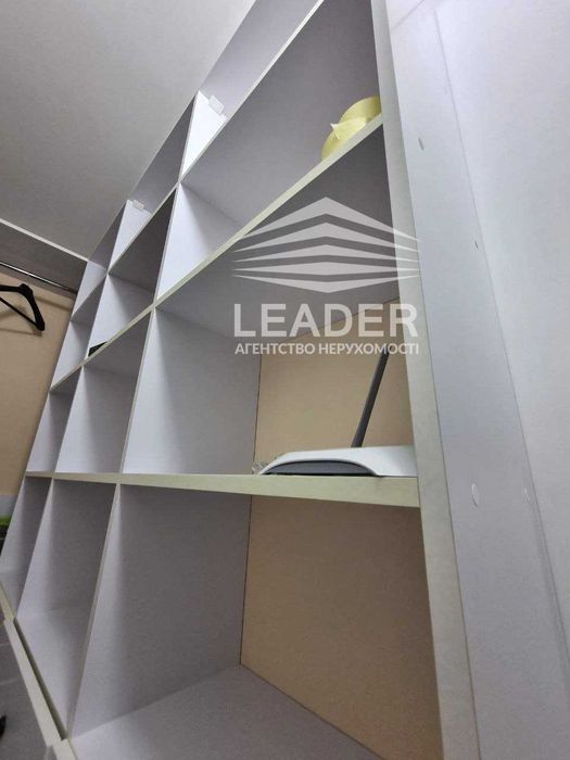 Сдам 1к.Панорамний вигляд на річку!Кондиціонер,Гардероб.Сигналізація!