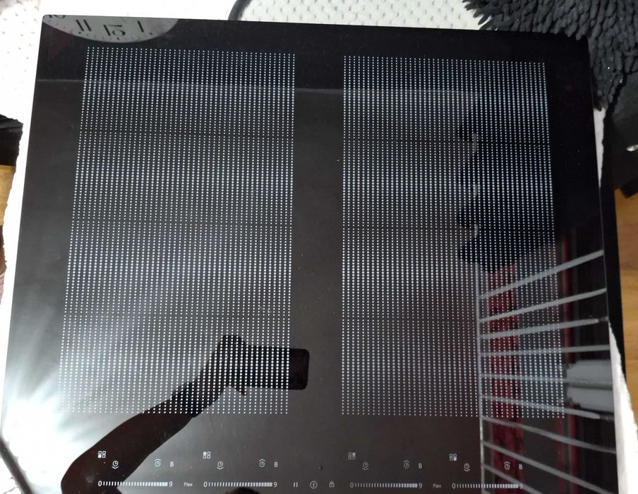 płyta indukcyjna, cena sklepowa ponad 2300 zł – okazja