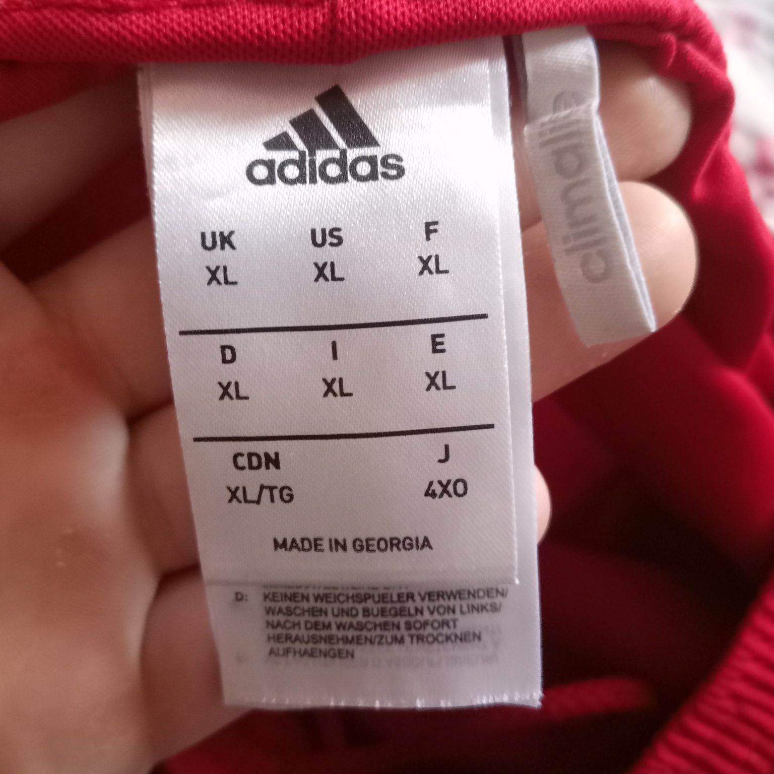 Шорти adidas оригінальні