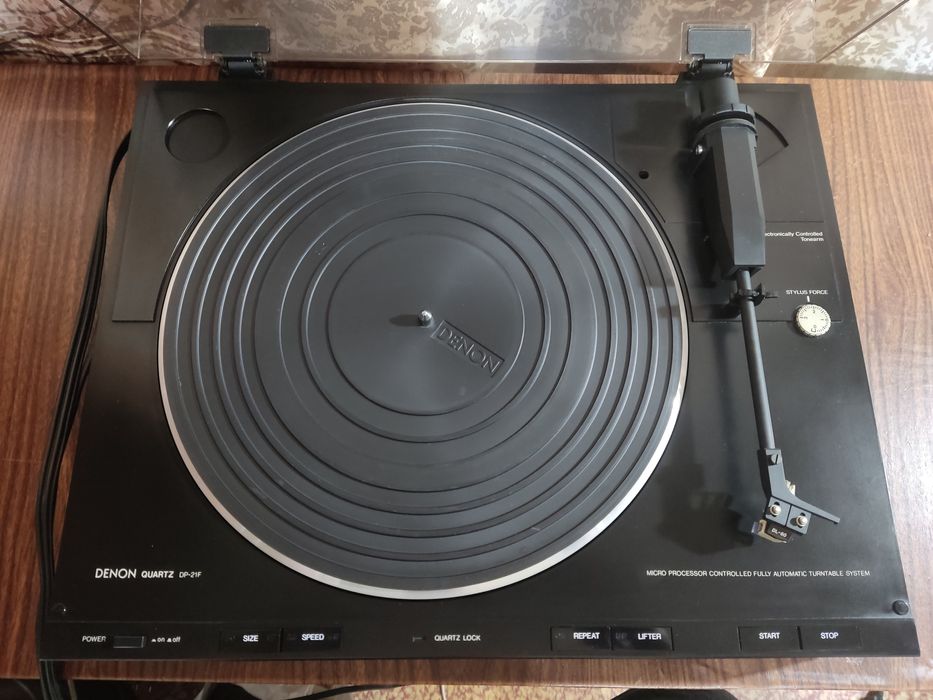 Проигрыватель DENON DP-21F