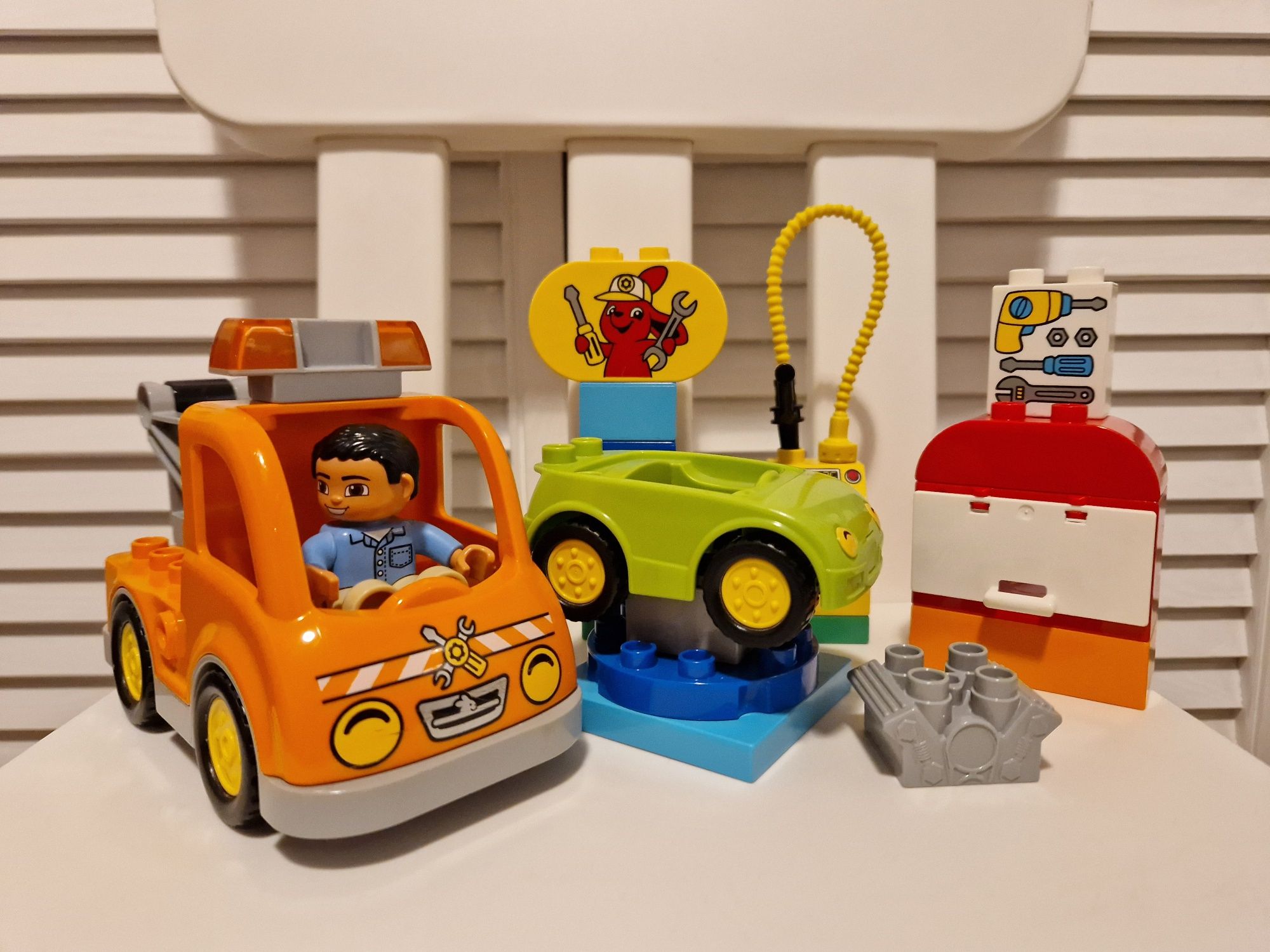 Lego Duplo  10814 Holownik Warsztat samochodowy  Tow truck