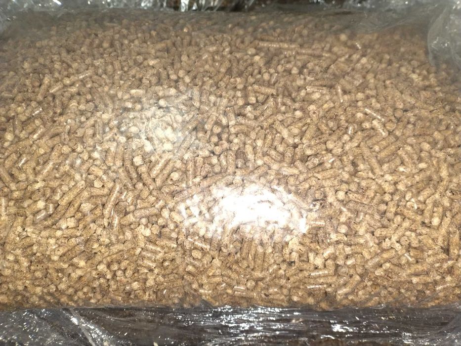 Pellet drzewny 8mm.