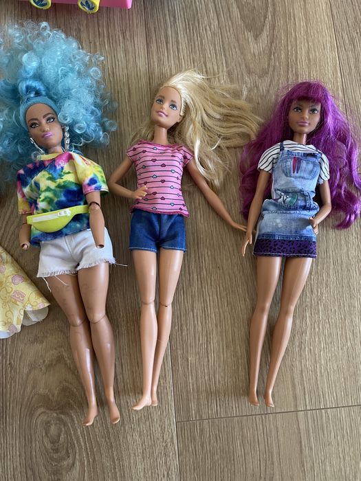 Lalki Barbie Rainbow High Bella Samochód Jeep Kuchnia Mebelki