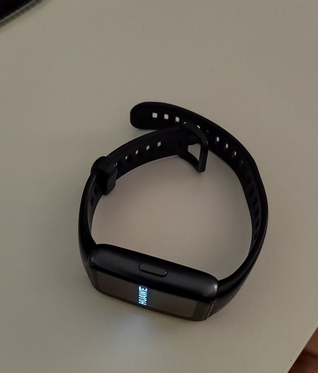 SmartBand Huawei Band 6 (usada em bom estado)