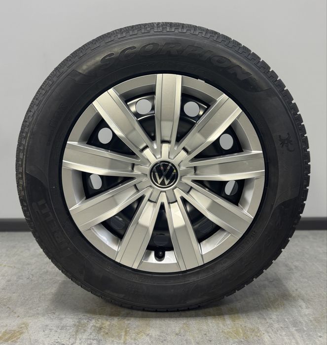 Нові оригінальні диски VW Tiguan Pirelli 215 65 17