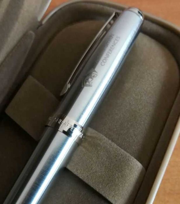 Ручка кулькова Sheaffer Prelude Brushed Chrome з позолотою, в футлярі
