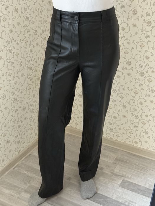 Шкіряні штани Zara M